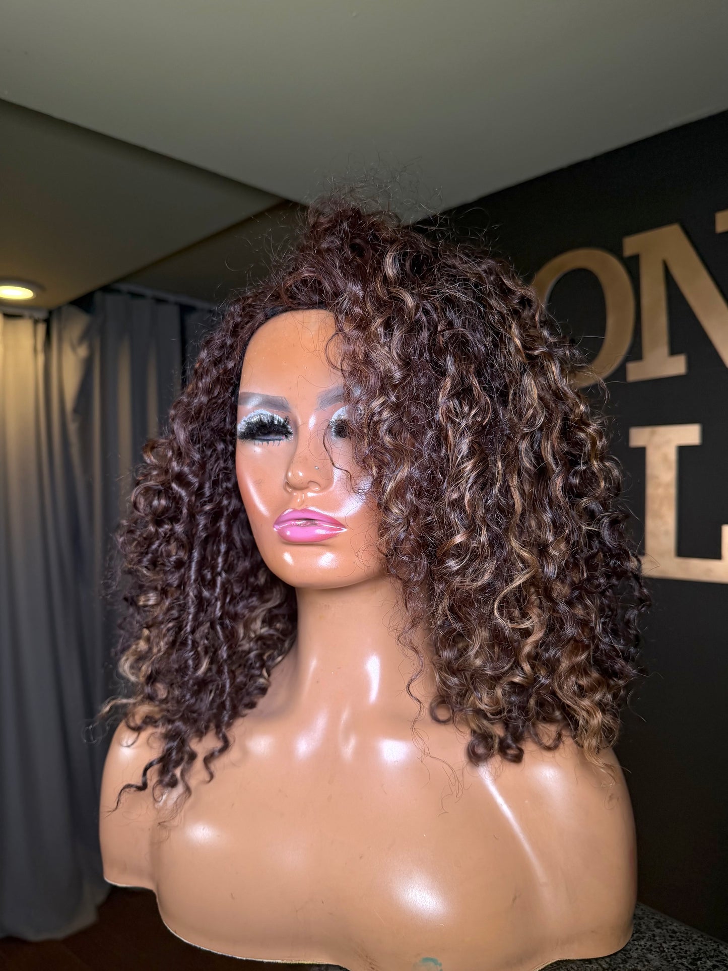Ready-to-Wear Wigs